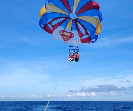 Parasailing (Boracay)